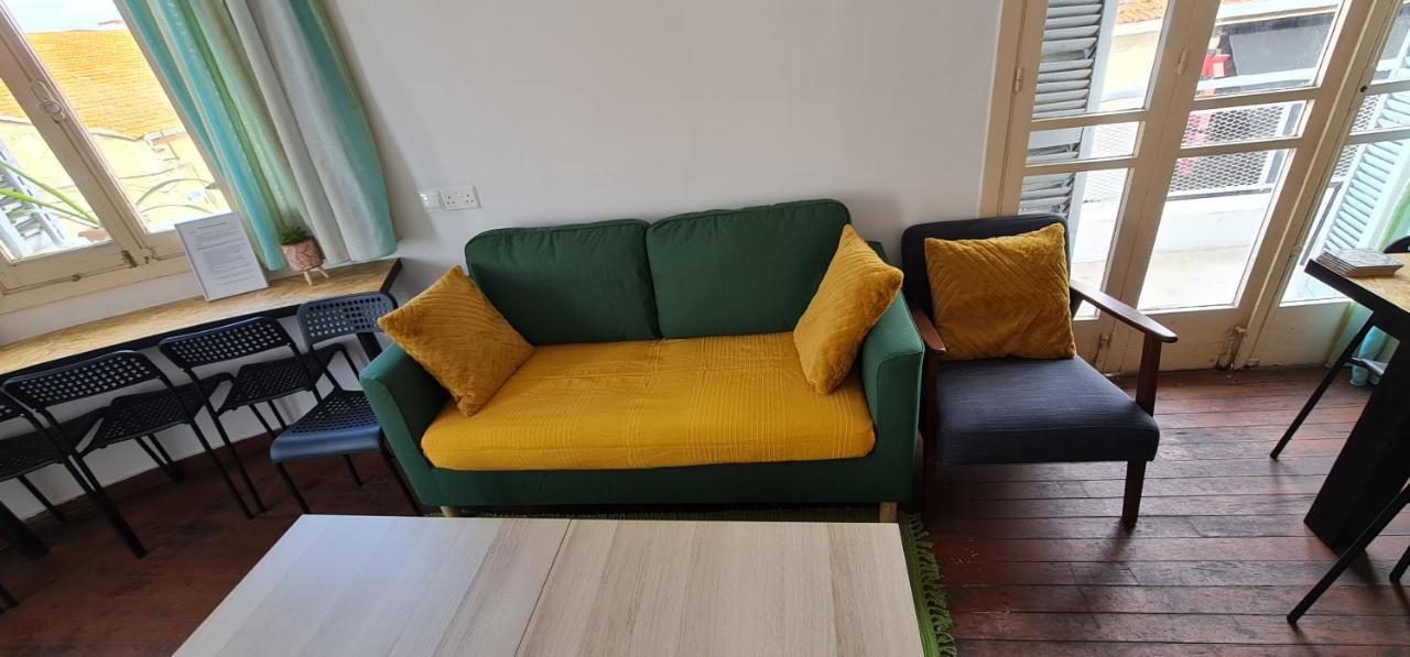 Bee Hostel بافوس المظهر الخارجي الصورة