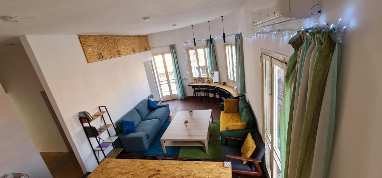 Bee Hostel بافوس المظهر الخارجي الصورة