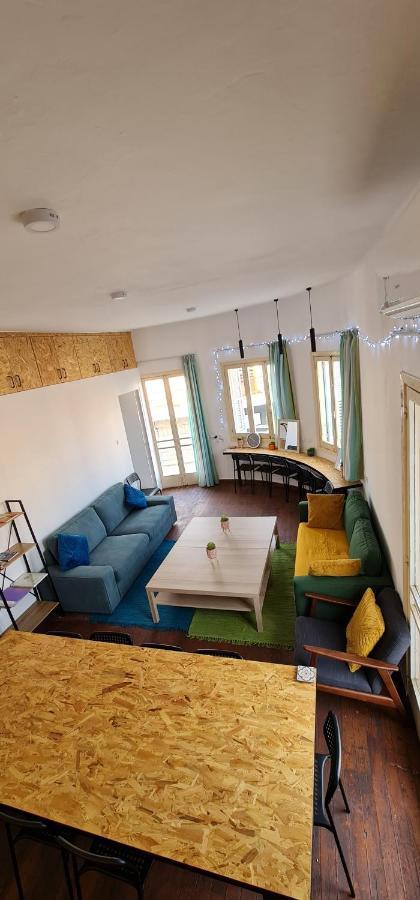 Bee Hostel بافوس المظهر الخارجي الصورة