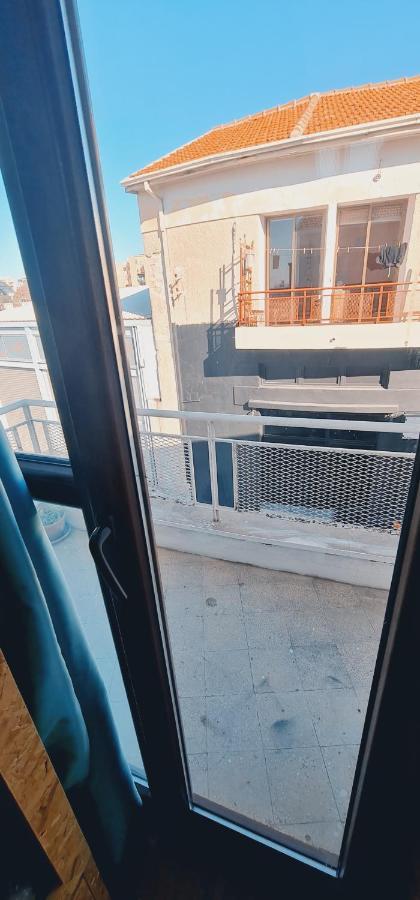 Bee Hostel بافوس المظهر الخارجي الصورة